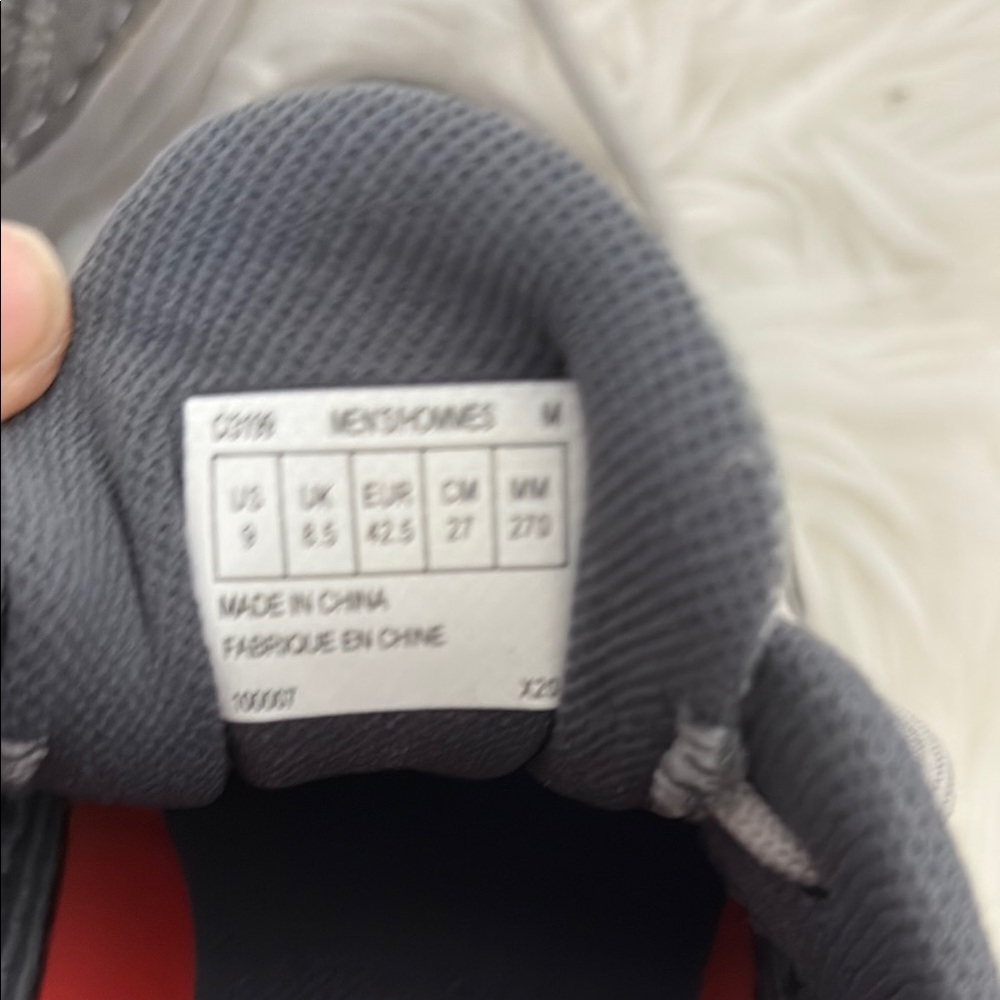 ROCPORT Gray Men's Sneakers. 9 - Picture 8 of 8